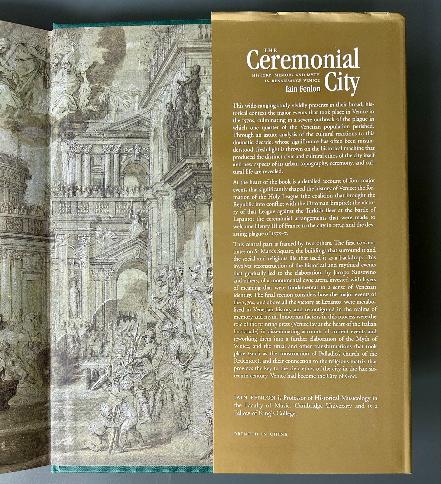 The Ceremonial City – Iain Fenlon – Hardcover w/Dust Jacket – Good